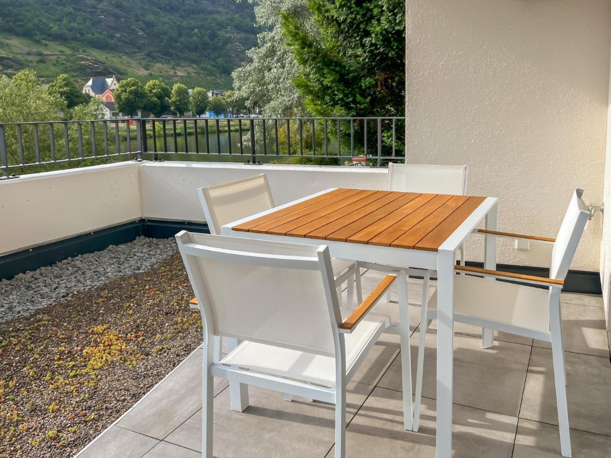 Moselblick I Ad Reichsburg Parkplatz 100M Marktplatz Cochem Luaran gambar
